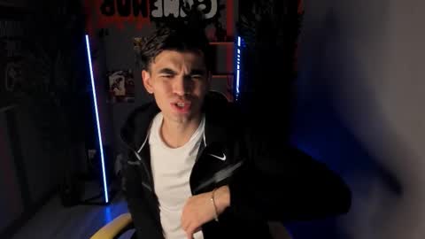 Jaremy online show from 09-27-25, 04:34