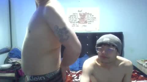 Snapshot of jarvenxblaze chatting on 05-07-26, 02:06 jarven online show from 05-07-26, 02:06