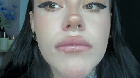 Snapshot of jas_miin chatting on 01-07-26, 02:03 Maria online show from 01-07-26, 02:03