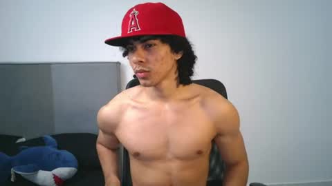 Snapshot of jash_7 chatting on 08-06-26, 01:51 jash online show from 08-06-26, 01:51
