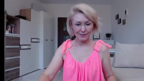 Jasmin room for people 40 online show from 01-18-25, 01:29