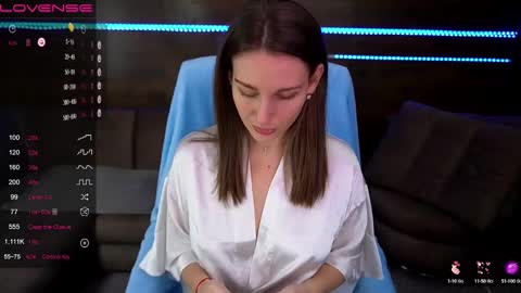 Snapshot of jasmin_james_ chatting on 12-26-24, 03:10 Jasmin online show from 12-26-24, 03:10