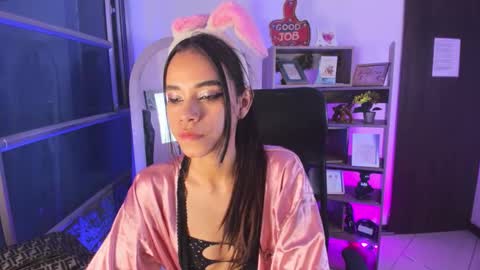 Snapshot of jasmin_skinny chatting on 11-20-25, 02:23 jasmin_skinny online show from 11-20-25, 02:23