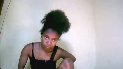 Snapshot of jasminah176750 chatting on 10-06-25, 02:03 jasminah176750 online show from 10-06-25, 02:03