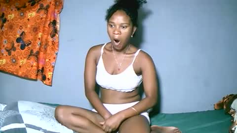 jasminah176750 online show from 02-17-26, 02:41