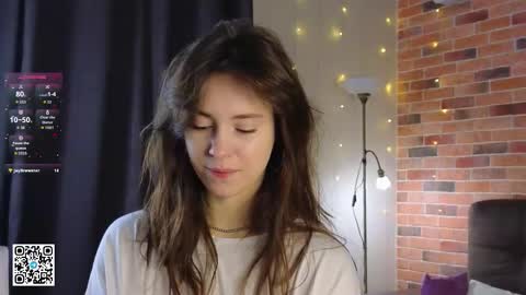 Chloe online show from 11-20-25, 06:13