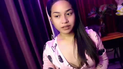 Snapshot of jasmine_arousal chatting on 04-25-26, 01:25 JASMINE online show from 04-25-26, 01:25