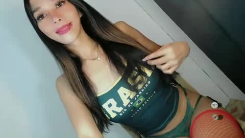 Snapshot of jasmine_on_live chatting on 07-07-26, 08:40 CUTE JANNA online show from 07-07-26, 08:40