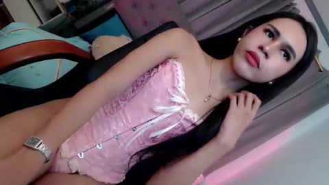 Snapshot of jasminecumxx chatting on 11-11-25, 06:46 Jasmine online show from 11-11-25, 06:46