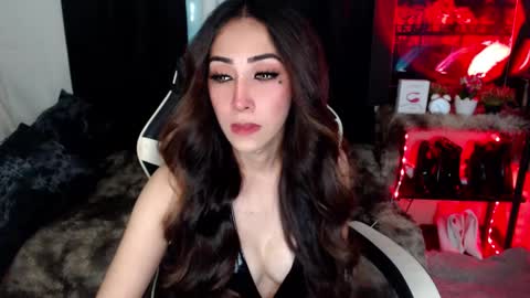 lavander  not for free show  online show from 01-21-25, 01:29