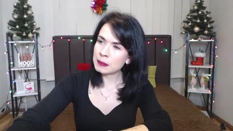 Snapshot of jasminekouch chatting on 12-22-24, 06:15 JasmineKouch online show from 12-22-24, 06:15