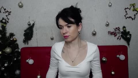 Snapshot of jasminekouch chatting on 12-30-24, 03:36 JasmineKouch online show from 12-30-24, 03:36