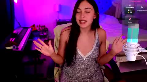 Jasmine Winters online show from 04-25-26, 01:41