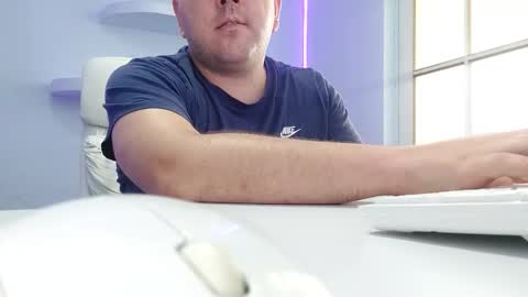 Snapshot of jasonjacks8 chatting on 09-13-25, 07:08 JasonJacks online show from 09-13-25, 07:08