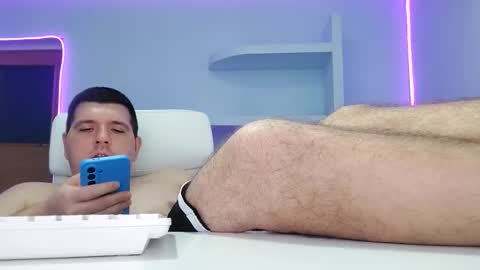 Snapshot of jasonjacks8 chatting on 09-25-25, 05:11 JasonJacks online show from 09-25-25, 05:11