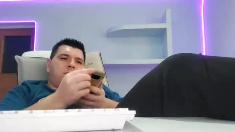 Snapshot of jasonjacks8 chatting on 10-21-25, 05:52 JasonJacks online show from 10-21-25, 05:52