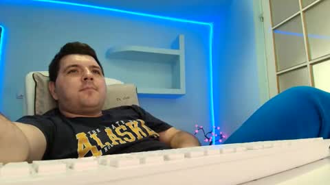 Snapshot of jasonjacks8 chatting on 11-09-25, 06:33 JasonJacks online show from 11-09-25, 06:33