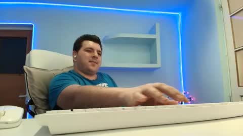 Snapshot of jasonjacks8 chatting on 11-11-25, 06:24 JasonJacks online show from 11-11-25, 06:24