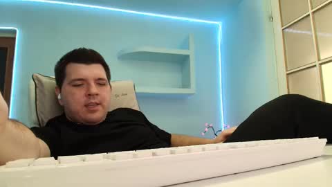 Snapshot of jasonjacks8 chatting on 11-12-25, 07:20 JasonJacks online show from 11-12-25, 07:20