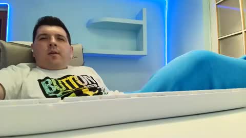 Snapshot of jasonjacks8 chatting on 11-30-25, 06:50 JasonJacks online show from 11-30-25, 06:50