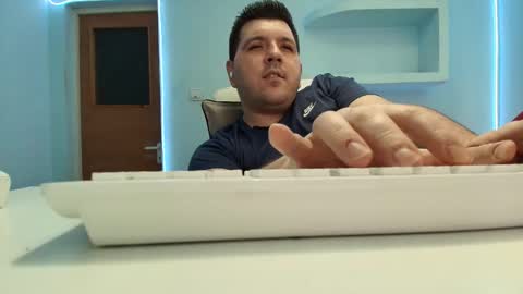 Snapshot of jasonjacks8 chatting on 12-04-25, 04:44 JasonJacks online show from 12-04-25, 04:44