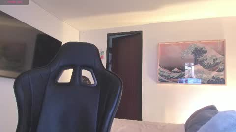 Snapshot of jasperbrooksx chatting on 06-24-26, 01:21 JBrooksXx online show from 06-24-26, 01:21