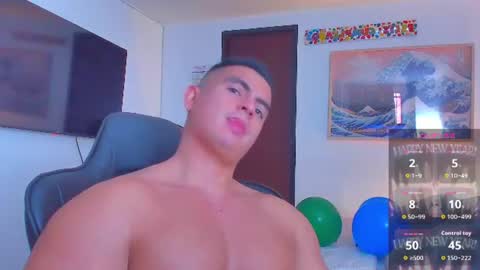 Snapshot of jasperbrooksx chatting on 07-12-26, 02:41 JBrooksXx online show from 07-12-26, 02:41