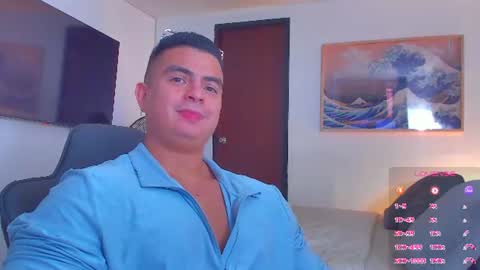 Snapshot of jasperbrooksx chatting on 07-17-26, 01:18 JBrooksXx online show from 07-17-26, 01:18