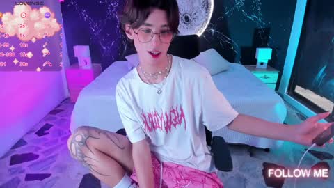 Snapshot of jaspercooper_ chatting on 02-06-25, 02:04 Jasper Cooper online show from 02-06-25, 02:04