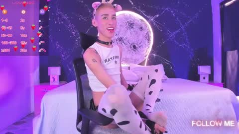 Snapshot of jaspercooper_ chatting on 02-26-25, 04:24 Jasper Cooper online show from 02-26-25, 04:24