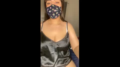 Snapshot of jassmina_7 chatting on 11-19-25, 01:33 Jassmina online show from 11-19-25, 01:33