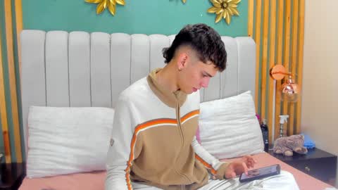 J A S S O N  online show from 12-23-24, 12:41