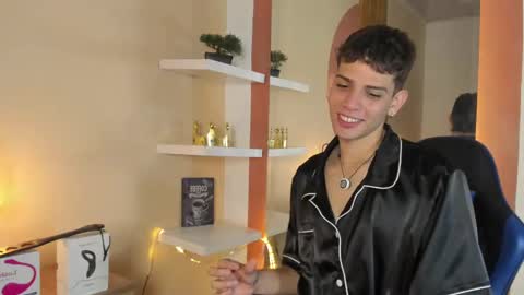 J A S S O N  online show from 10-01-25, 02:23