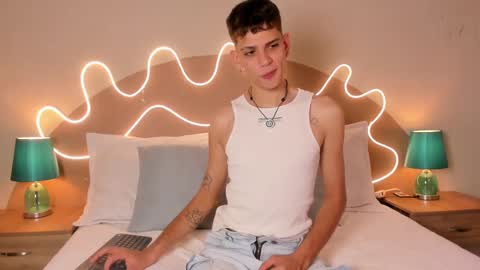 J A S S O N  online show from 10-02-25, 03:19