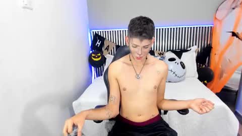 J A S S O N  online show from 10-26-25, 07:42