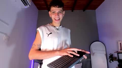 J A S S O N  online show from 11-11-25, 01:44