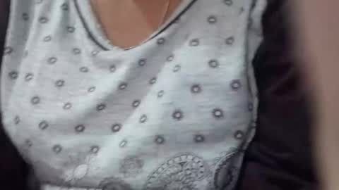 Snapshot of jasspreettt chatting on 11-25-25, 08:58 jasspreettt online show from 11-25-25, 08:58