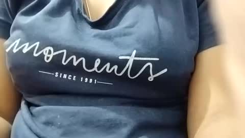 Snapshot of jasspreettt chatting on 03-22-26, 04:32 jasspreettt online show from 03-22-26, 04:32