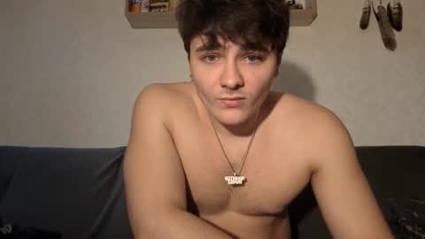 Snapshot of jastinpet chatting on 09-17-25, 01:46 jastinpet online show from 09-17-25, 01:46
