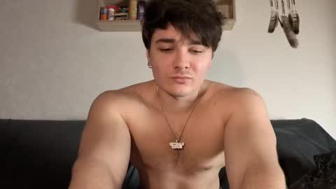 Snapshot of jastinpet chatting on 10-02-25, 12:23 jastinpet online show from 10-02-25, 12:23