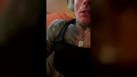 Snapshot of javatlop chatting on 12-21-25, 10:00 javatlop online show from 12-21-25, 10:00