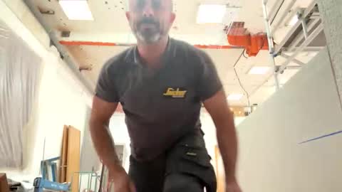 Snapshot of javiercerrob chatting on 02-19-26, 09:16 javiercerrob online show from 02-19-26, 09:16