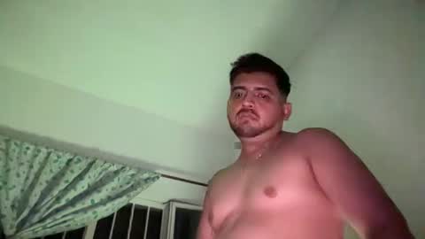 Snapshot of javiermichi chatting on 12-17-25, 06:08 javiermichi online show from 12-17-25, 06:08