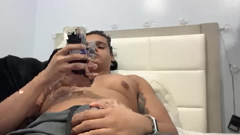 Snapshot of javiricorich chatting on 01-07-26, 06:16 javiSdick online show from 01-07-26, 06:16