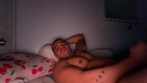 Snapshot of javiricorich chatting on 01-15-26, 08:19 javiSdick online show from 01-15-26, 08:19