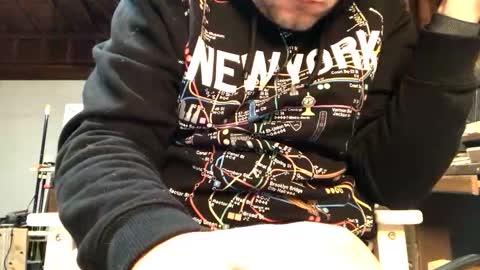 Jaws  online show from 10-15-25, 04:23