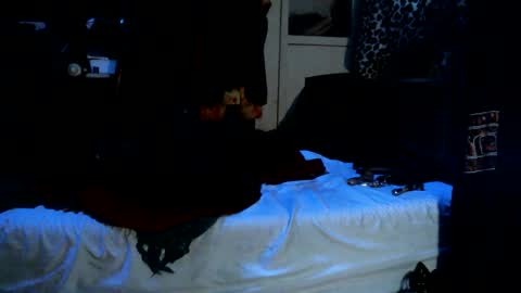 jaxxx666 online show from 01-07-25, 10:08