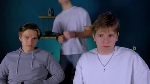 Snapshot of jax_telys chatting on 12-16-25, 12:21 jax_telys online show from 12-16-25, 12:21