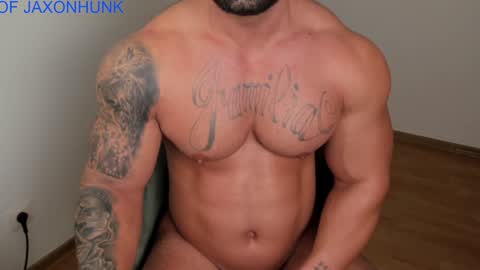 Snapshot of jaxonhunk chatting on 01-06-25, 03:09 JaxonHunk online show from 01-06-25, 03:09