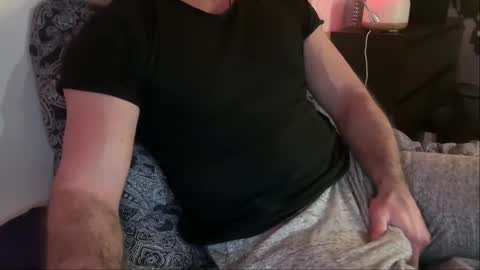 Snapshot of jay87151 chatting on 11-24-25, 05:01 NomadicJay online show from 11-24-25, 05:01